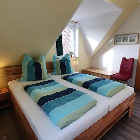 Holiday home Am Deich 30 Strandadler Zingst